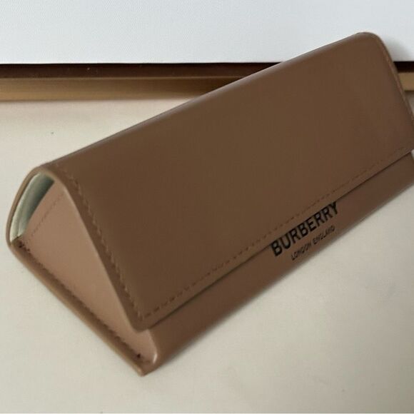 Authentic Burberry Brown Sunglass case eyeglass hard case - Picture 8 of 11